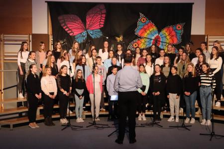 Območna revija otroških in mladinskih pevskih zborov občin Kamnik in Komenda (32)